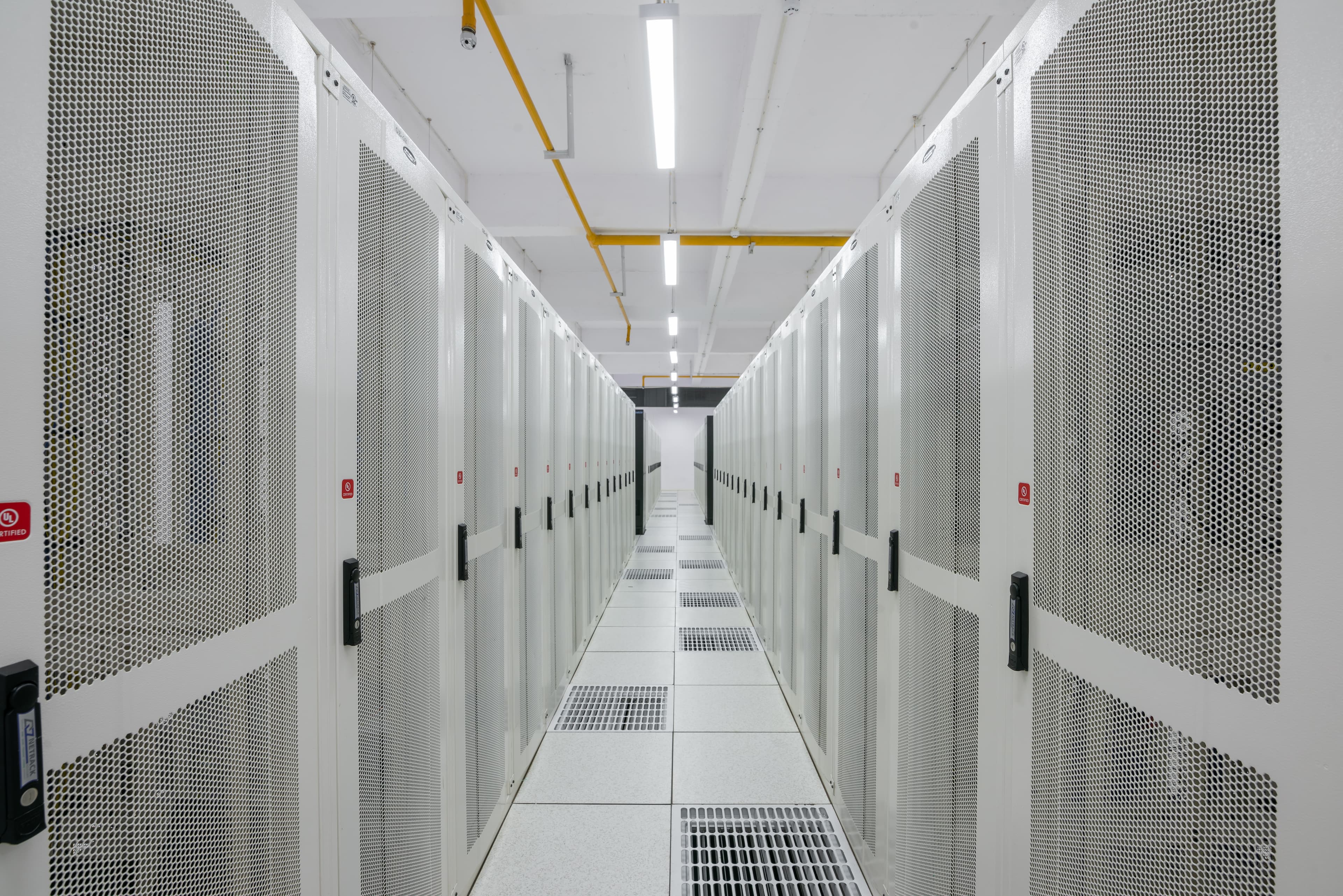 Infrastruktura web hostingowa dla stron WWW, WordPress i sklepów internetowych